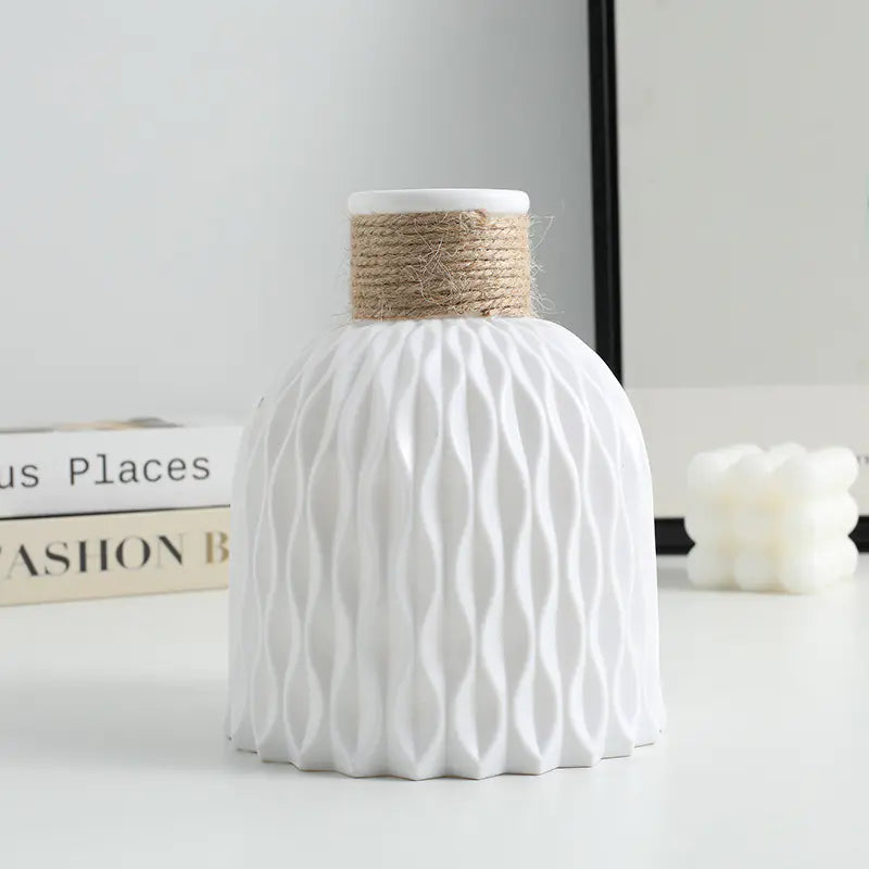 Nordic Style Durable Plastic Flower Vase for Home Decor