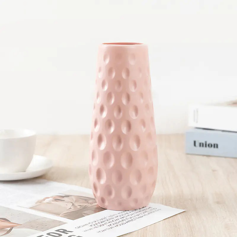 Nordic Style Durable Plastic Flower Vase for Home Decor